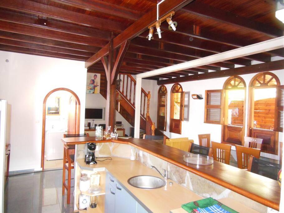 Maison Situee Dans Un Petit Village De Pecheur Le Carbet Exteriér fotografie